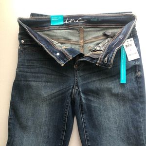 Inc Essentials Women’s Skinny Leg Reg. Fit Jeans